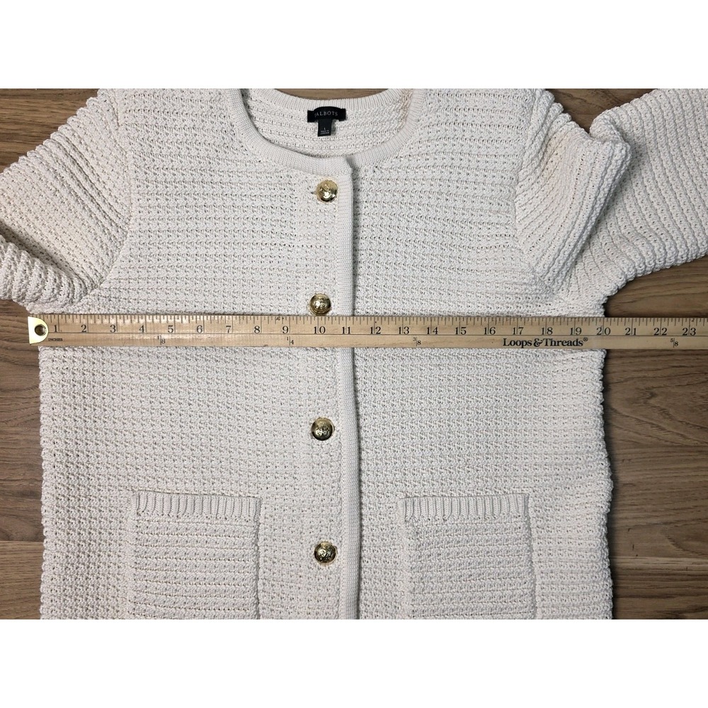 Talbots Kate Cardigan Size Large Ivory Gold Buttons Pockets Chunky Knit - Picture 7 of 9